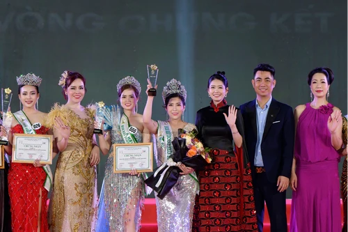 Lê Thị Hạnh đăng quang Hoa hậu Doanh nhân Hoàn vũ Việt Nam 2025