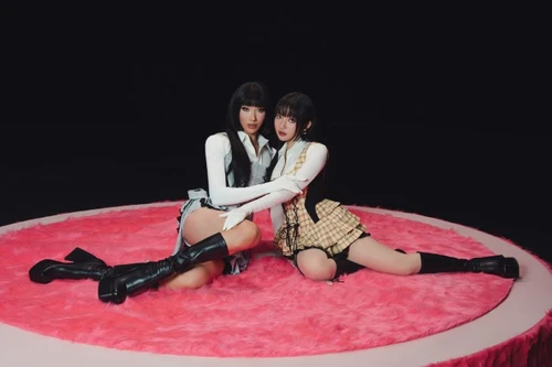 Orange ra mắt MV “Em nên yêu cô ta” nói về “người thứ 3”