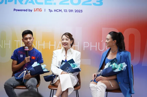 Chi Pu trở thành đại sứ giải chạy UpRace 2023 "Hành trình hạnh phúc"