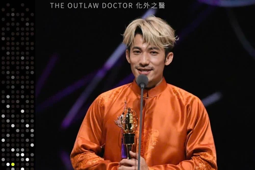 Liên Bỉnh Phát giành giải Nam diễn viên chính xuất sắc nhất tại Giải Kim Chung