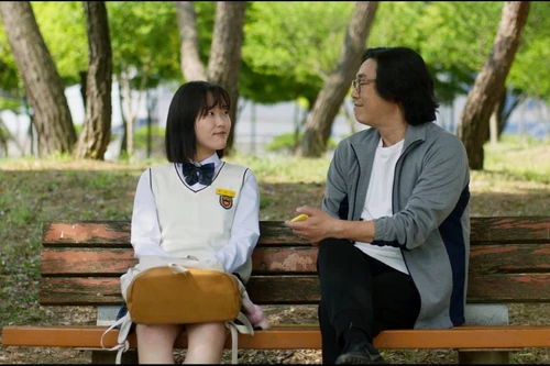 Phim mới của ngôi sao "Itaewon Class" làm khán giả Việt rơi nước mắt