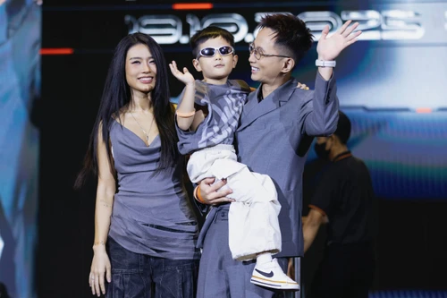 Rhymastic tổ chức Fan meeting đầu tiên 