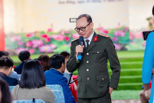 Thượng tá Đào Trung Hiếu: Khi điều tra viên cầm bút giữa "ma trận số"