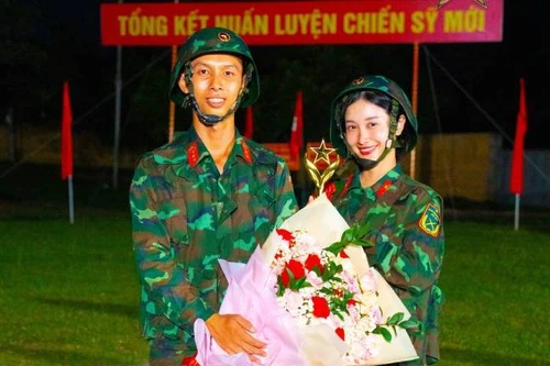 Jun Vũ: “Tự hào khi nhận Cúp Quán quân Sao nhập ngũ”