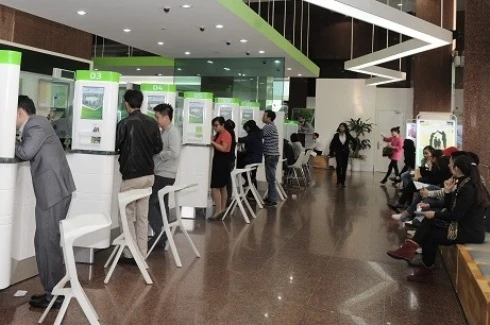 Từ 15-3: Chỉ cá nhân, pháp nhân mới được vay vốn ngân hàng