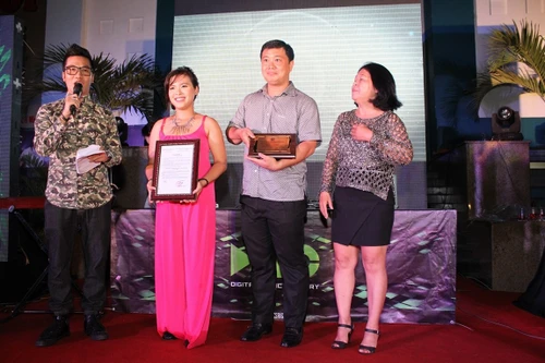 Đạo diễn Huỳnh Phúc Thanh Nhân làm cầu nối cho giới trẻ