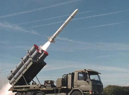 [ẢNH] Mỹ bán liền 400 tên lửa diệt hạm cho đảo Đài Loan khiến chiến hạm Trung Quốc e ngại