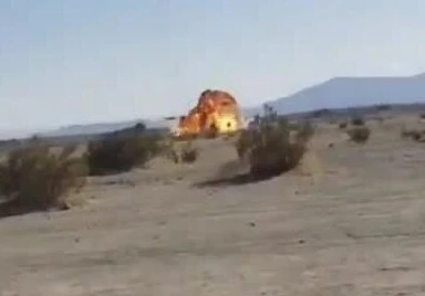 [VIDEO] Khoảnh khắc máy bay tàng hình F-35B Mỹ lao xuống đất nổ tung