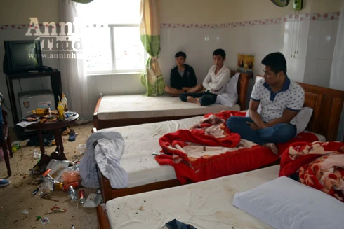 Bắt quả tang 4 đối tượng thuê khách sạn sử dụng ma túy đá và cỏ Mỹ