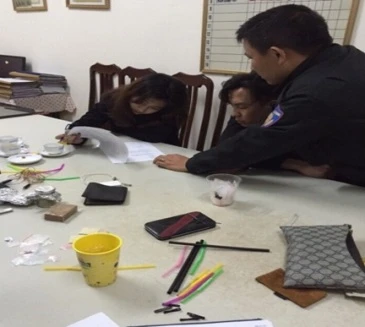 Nam công nhân cùng bạn gái "kiếm thêm" bằng ma túy 