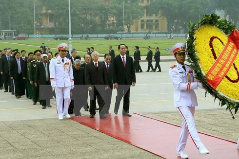 Lãnh đạo Đảng, Nhà nước vào lăng viếng Chủ tịch Hồ Chí Minh