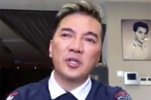 Đàm Vĩnh Hưng quay clip, công khai việc mẹ ruột mê cờ bạc, vay nợ hàng chục tỷ đồng