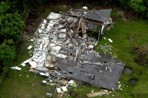 Động đất 6,5 độ Richter rung chuyển Indonesia