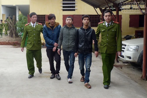 Bắt “nóng” nhóm cướp trong khu đô thị