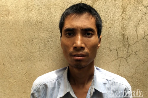 Nữ nhân viên y tế suýt chết dưới lưỡi dao của tên cướp thần kinh phân liệt