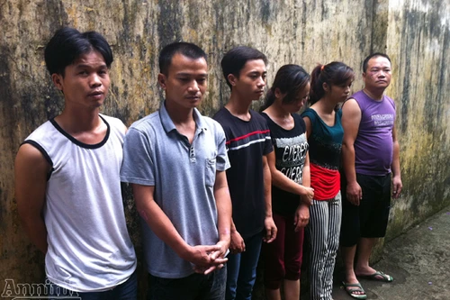 Đột kích sới bạc, bắt giữ 7 đối tượng