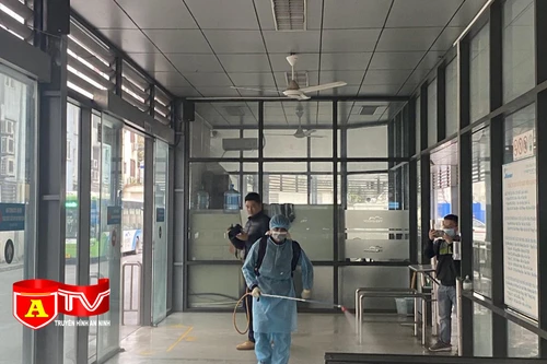 Tăng cường kiểm soát phòng chống dịch bệnh, chăm lo chu đáo Tết cho người dân