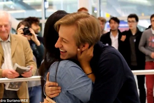 Món quà bất ngờ của người đang yêu