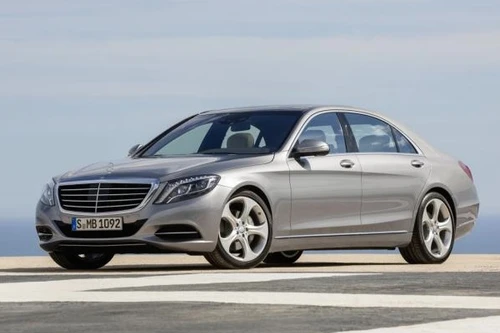 Mercedes tiêu thụ 100.000 chiếc S-Class chỉ trong vòng một năm