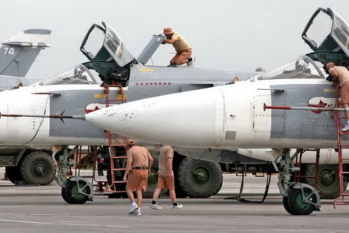 Nguy cơ Ukraine "tranh thủ" động binh khi Nga đang mắc kẹt tại Syria