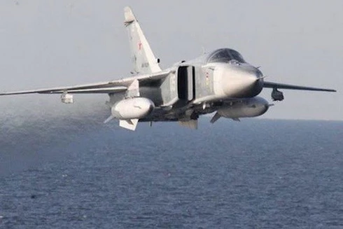 Máy bay Nga và tàu chiến Pháp suýt đụng độ ngoài khơi Syria