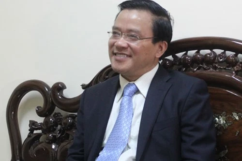 Người ứng cử không được hứa hẹn tiền bạc, vật chất để mua chuộc cử tri 