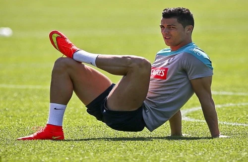 5 ngôi sao đang vật lộn với chấn thương để kịp dự World Cup