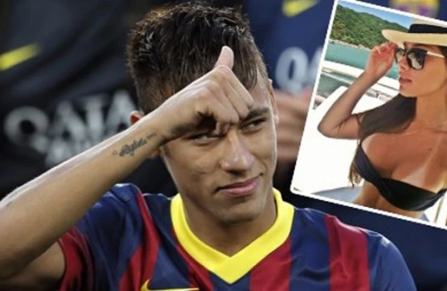 Bacar lo lắng khi Neymar bị người tình bốc lửa vắt kiệt sức