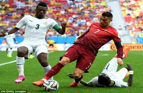 Ronaldo lập công… "đưa" tuyển Mỹ vào vòng trong cùng "xe tăng" Đức