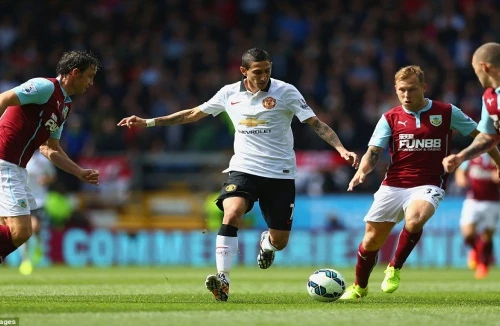 Những pha bóng ấn tượng trong ngày ra mắt của Di Maria