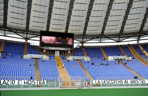 Bị CĐV tẩy chay, sân Olimpico thành…“chùa Bà Đanh”