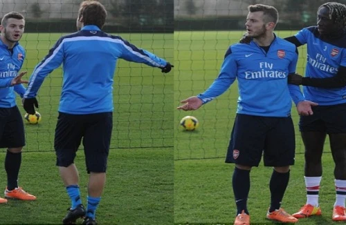 Sao Arsenal lại to tiếng cùng nhau trên sân tập