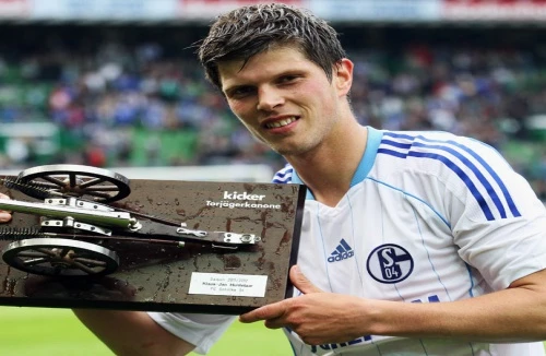 Sao Schalke lên giây cót tinh thần trước thềm đại chiến với Real Madrid