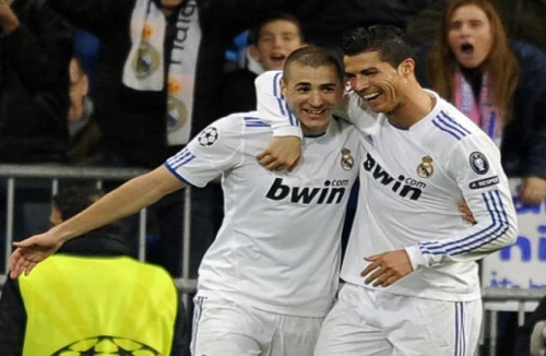 Real “lộ” đội hình chính thức trận siêu kinh điển