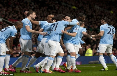 Manuel Pellegrini hài lòng về hàng thủ của Man City