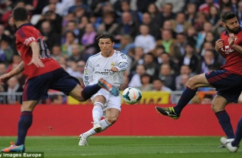 Ronaldo lập cú đúp, Real thắng dễ Osasuna
