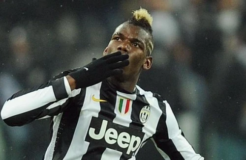 Chê tiền, sao Juventus “chảnh” với các đại gia