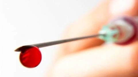 Hà Nội: 15 cán bộ y tế, công an bị phơi nhiễm HIV