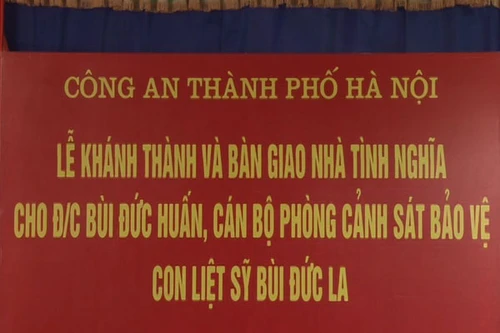 Khánh thành nhà tình nghĩa tặng gia đình liệt sỹ