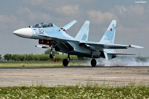 [ẢNH] Mục đích thực sự của Nga khi cho Trung Quốc tiếp cận Su-30M2 nội địa