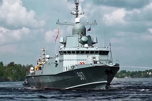 [ẢNH] Việt Nam nên lựa chọn Karakurt hay bản nâng cấp của Molniya 1241.8?