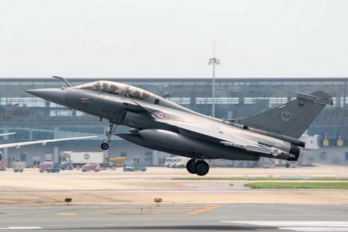 [ẢNH] Tính năng ưu việt của tên lửa MICA được Pháp mang sang Việt Nam