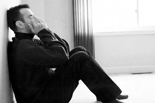 Người cô đơn dễ bị mất trí