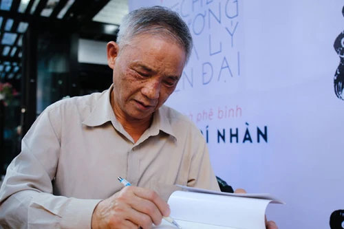 "Bắt thóp" những thói xấu của người Việt