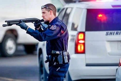 Xả súng kinh hoàng tại Mỹ, 4 người chết