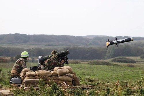 Mỹ phê chuẩn thỏa thuận bán 350 tên lửa điều khiển cho Estonia