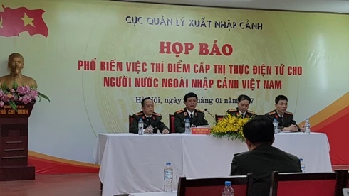 Từ 1-2-2017: Công dân của 40 quốc gia nào được cấp thị thực điện tử? 