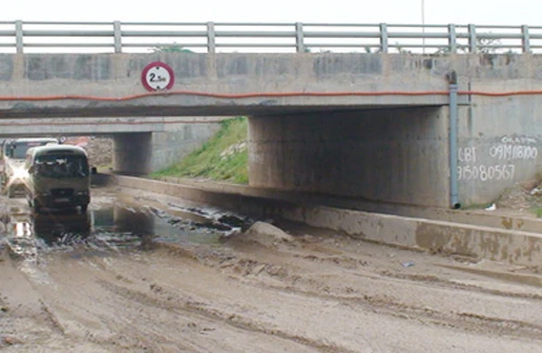 Sợ quá hầm chui Đại lộ Thăng Long!