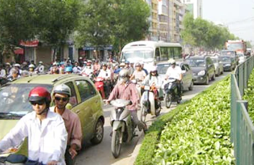 Năm ngày nữa sẽ phân làn đường Nguyễn Trãi