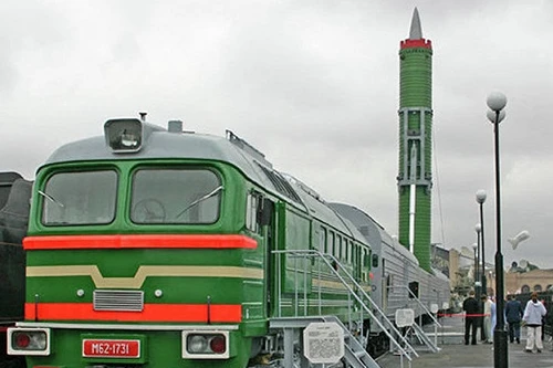 Nga phóng thử tên lửa từ tàu hỏa Barguzin vào năm 2019
